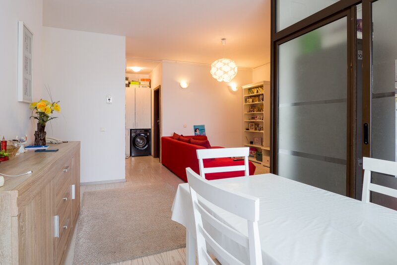 Titan, Rasarit de Soare, apartament mobilat si utilat,